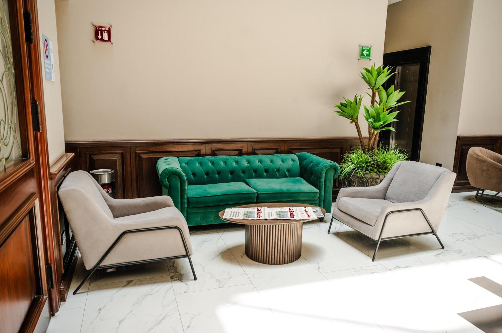 Hotel Centria Monterrey Kültér fotó
