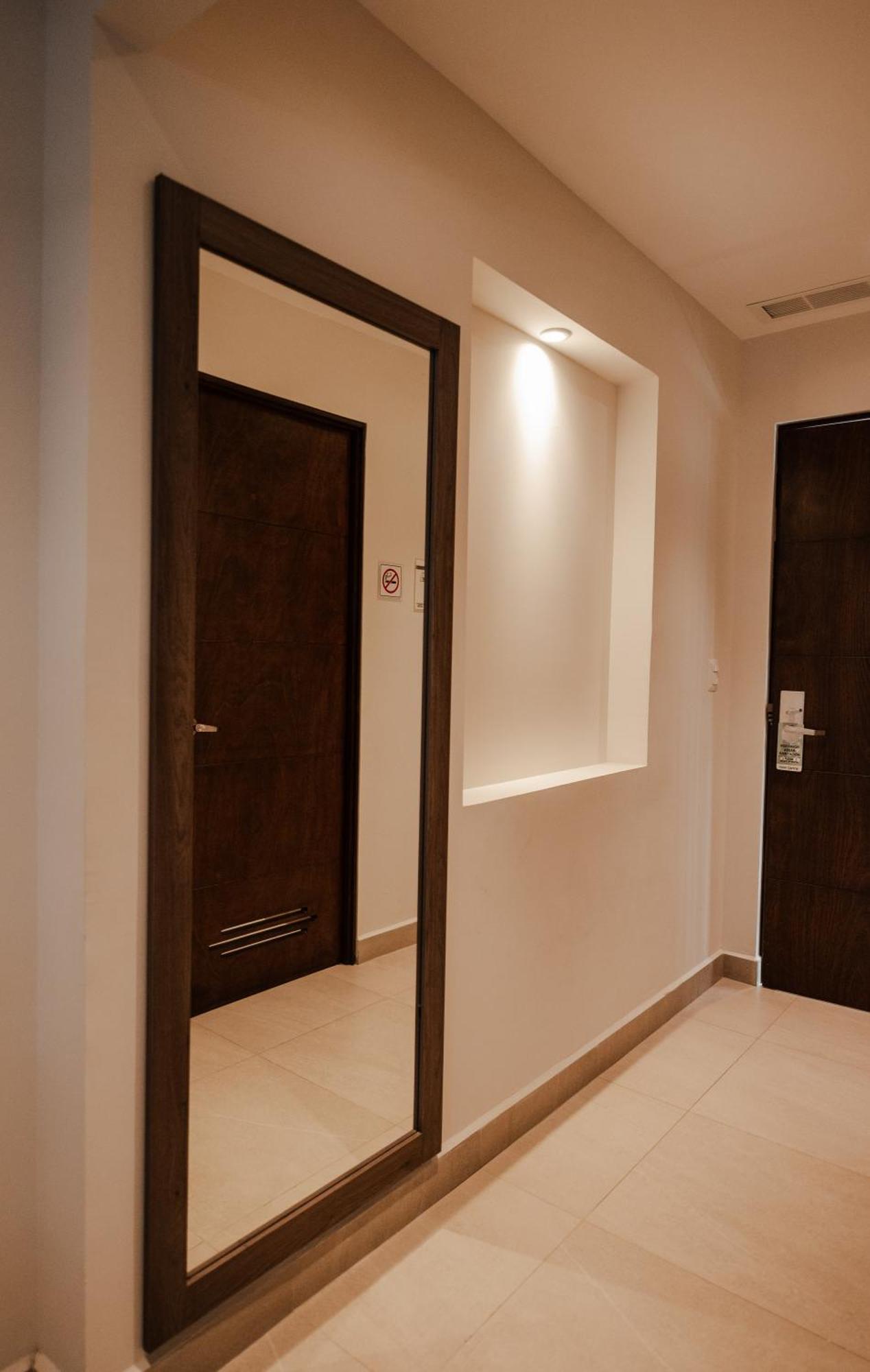 Hotel Centria Monterrey Kültér fotó